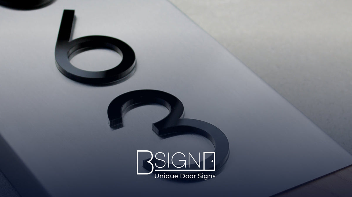 Guide to the apartment complex signs: functionality and style in every detail