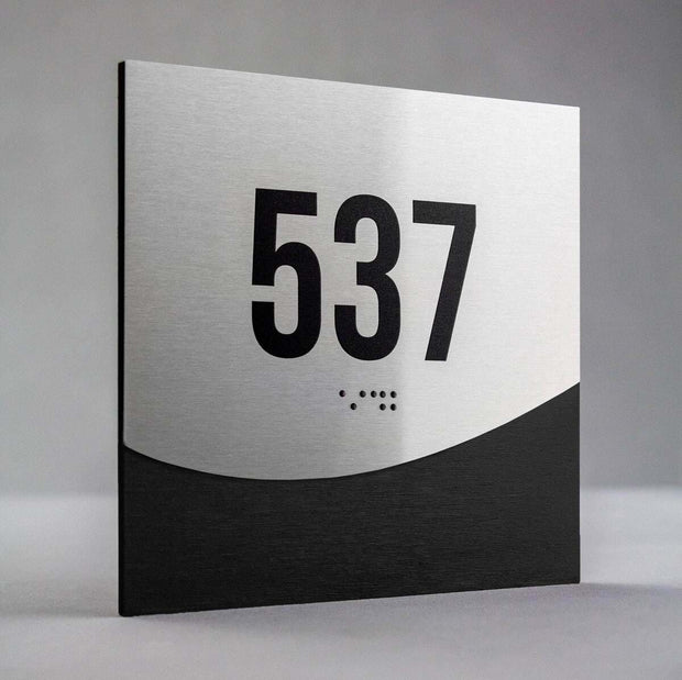 Room 537 sign with Braille, stainless steel and black wood - "Jure" Design